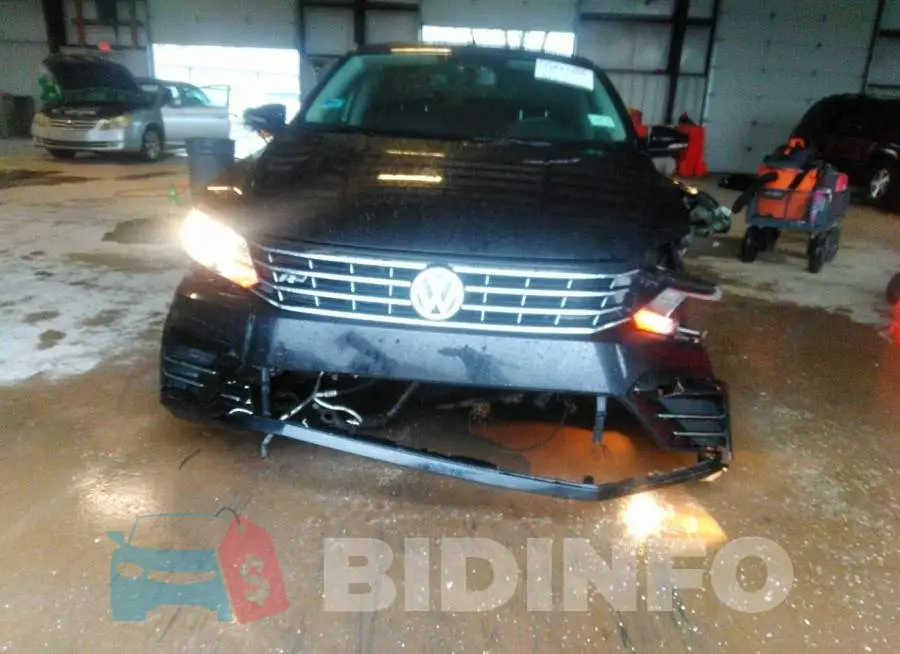 1VWDT7A36HC037992 Photo# 6