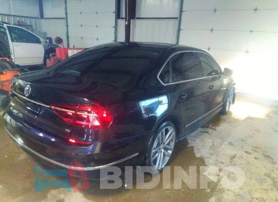 1VWDT7A36HC037992 Photo# 4