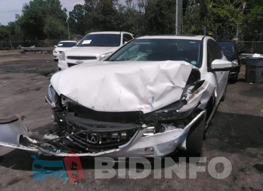 19UUB2F36HA006272 Photo# 6