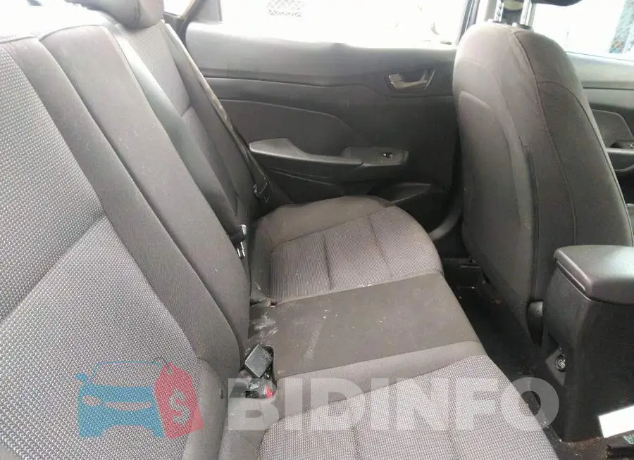 3KPC24A33JE031694 Photo# 8