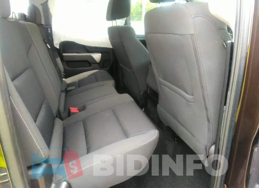 1GCRCREC6JZ224165 Photo# 8