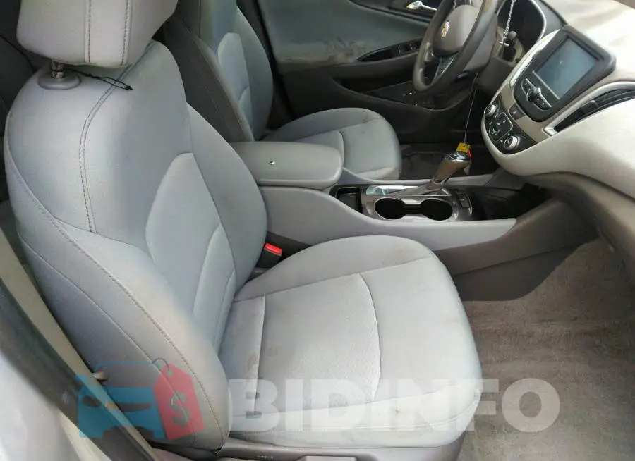1G1ZB5ST7HF129618 Photo# 5