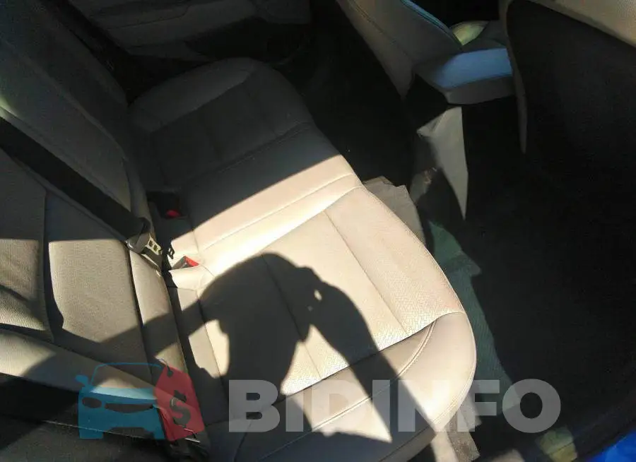 5NPD84LF2HH035364 Photo# 8