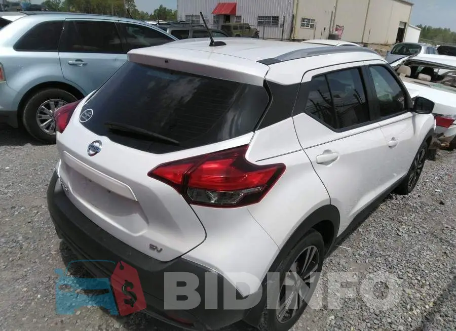 3N1CP5CU9KL564470 Photo# 4