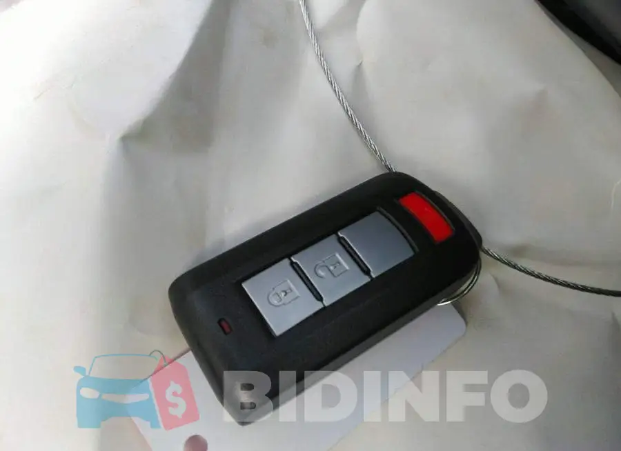 ML32A4HJ8HH010706 Photo# 11