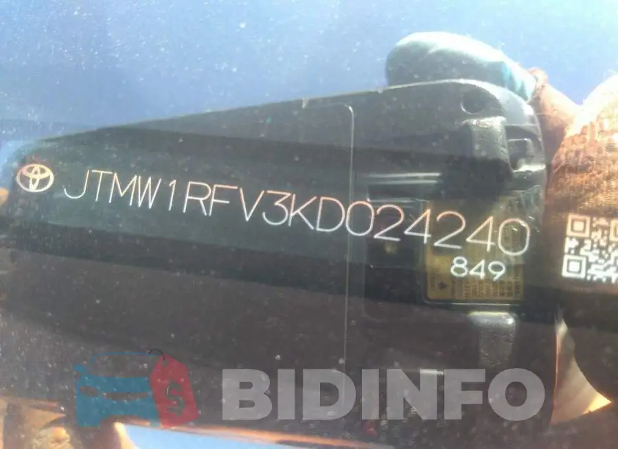 JTMW1RFV3KD024240 Photo# 9