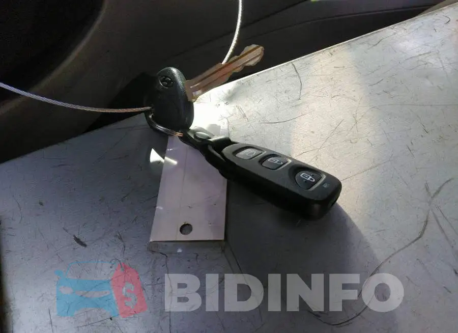 5NPD84LF8HH001817 Photo# 11