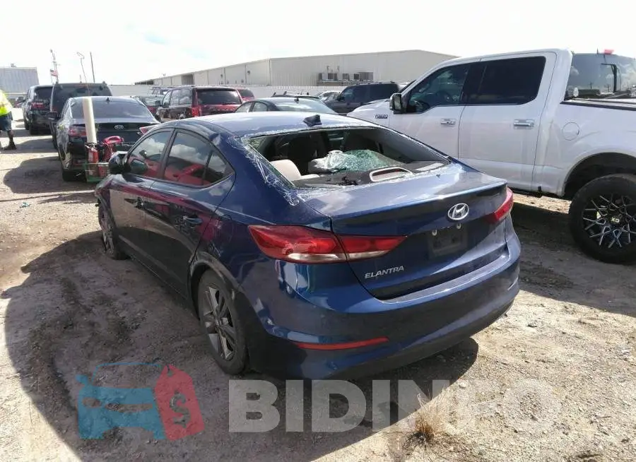 5NPD84LF8HH001817 Photo# 3
