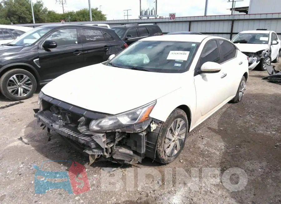 1N4BL4BV7KC169276 Photo# 2
