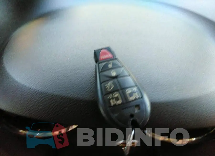 2C4RC1BG2GR280132 Photo# 11