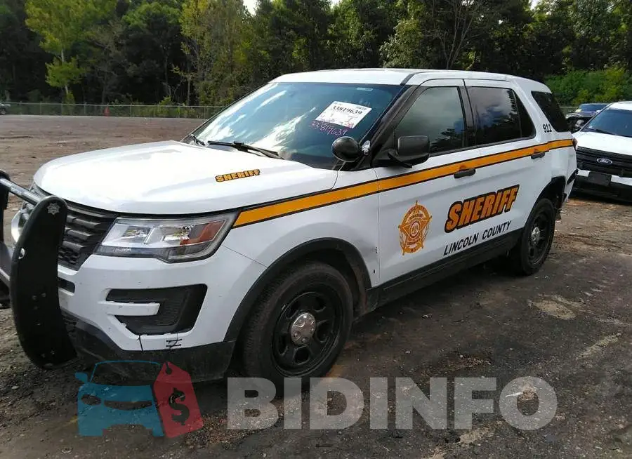 1FM5K8AR9JGA37614 Photo# 2