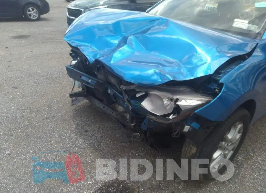 3MYDLBYV4HY180493 Photo# 6