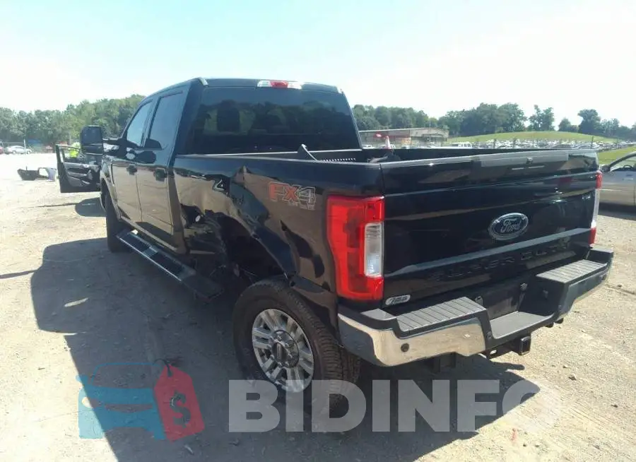 1FT7W2B63JEB03475 Photo# 3