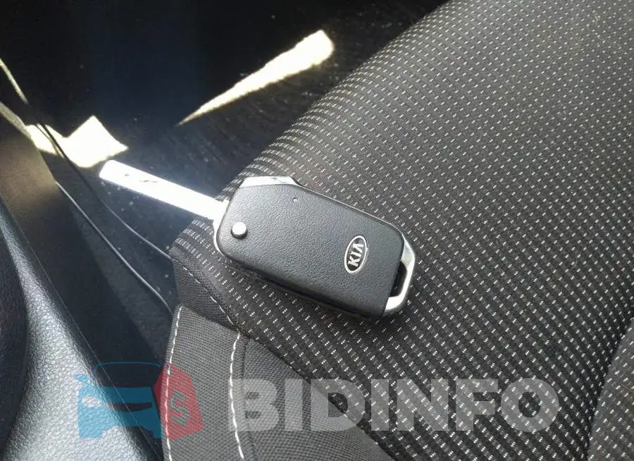 3KPF24AD0KE130884 Photo# 11