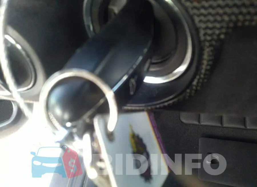 WP0AB2A87GK186505 Photo# 11