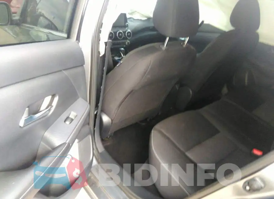 3N1AB8CV9NY228261 Photo# 8