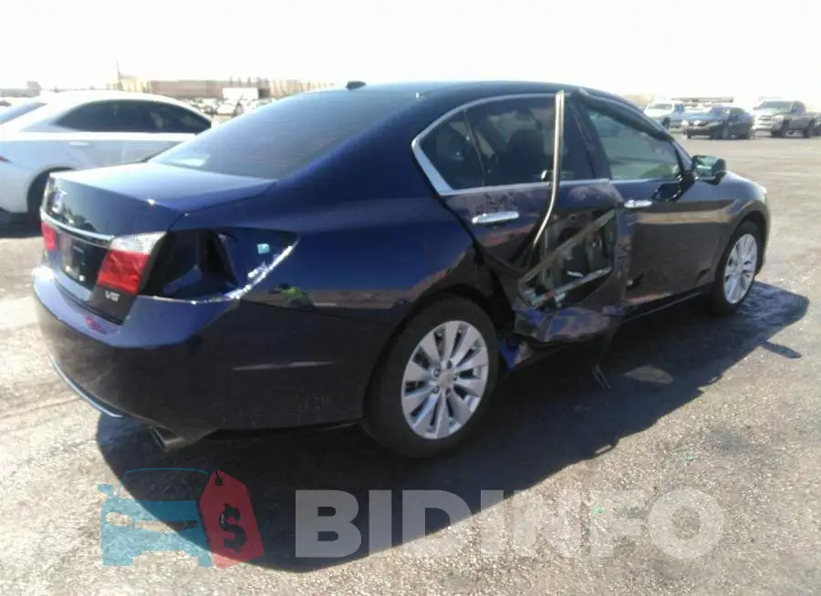 1HGCR3F84FA034237 Photo# 4