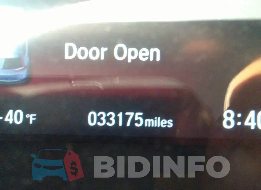 5J6RW2H8XHL018831 Photo# 7