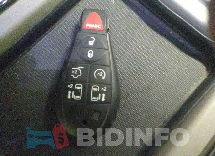 2C4RC1BG1GR297410 Photo# 11