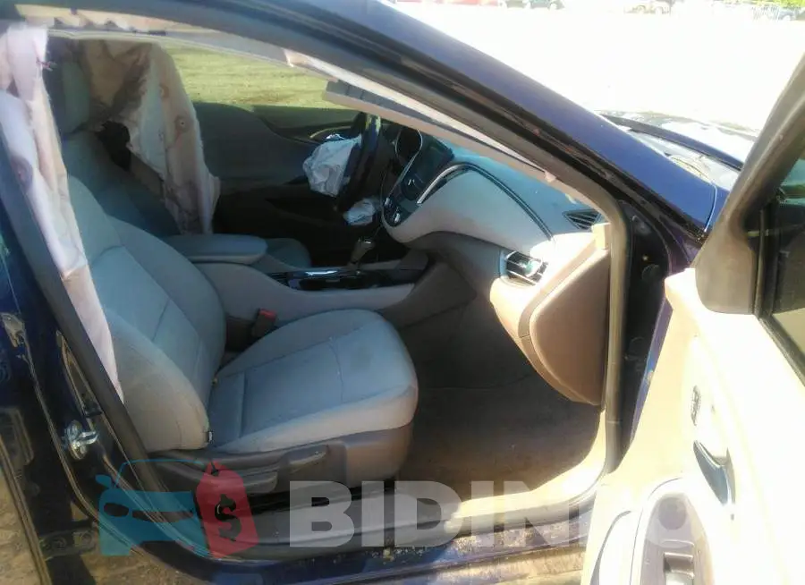 1G1ZB5ST3HF108541 Photo# 5