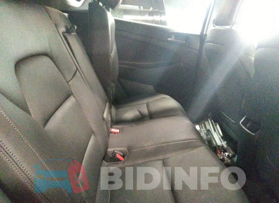 008J33A20GU205085 Photo# 8