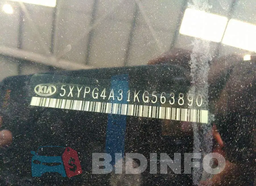 00YPG4A31KG563890 Photo# 9