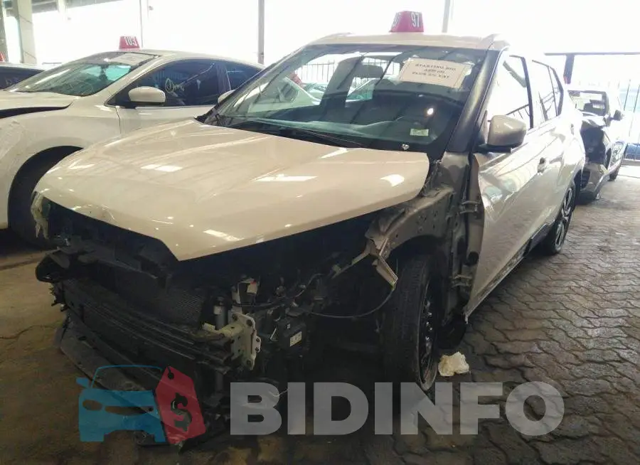 001CP5CU7JL532583 Photo# 2