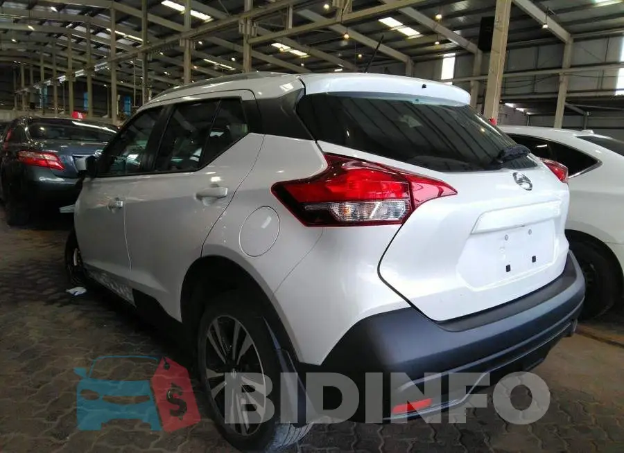 001CP5CU7JL532583 Photo# 3