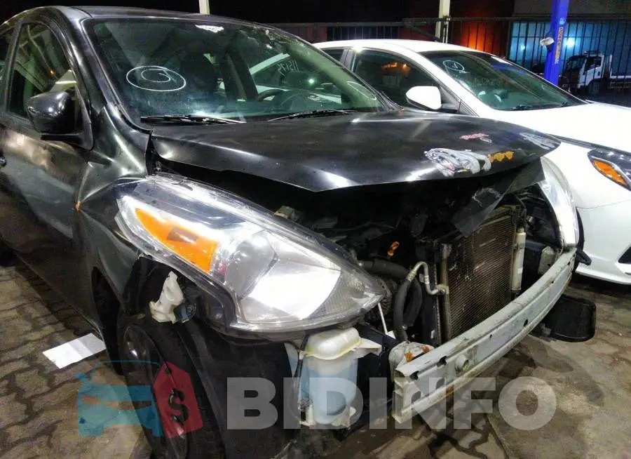 001CN7AP4GL819273 Photo# 6