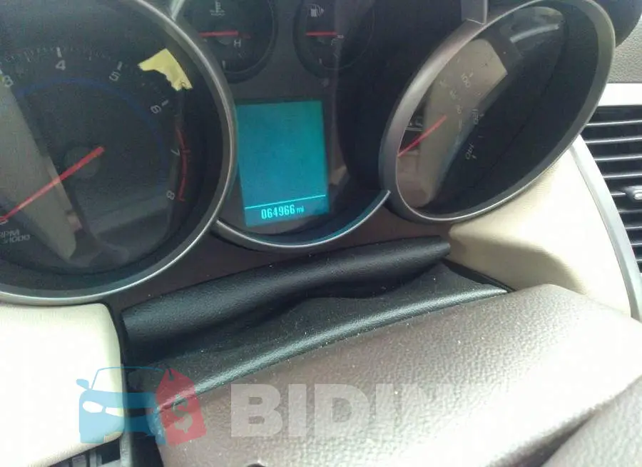 1G1PF5SB4G7127725 Photo# 7