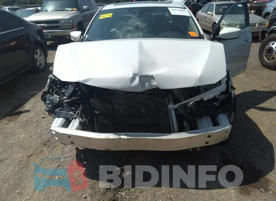 19UDE2F71KA011669 Photo# 6