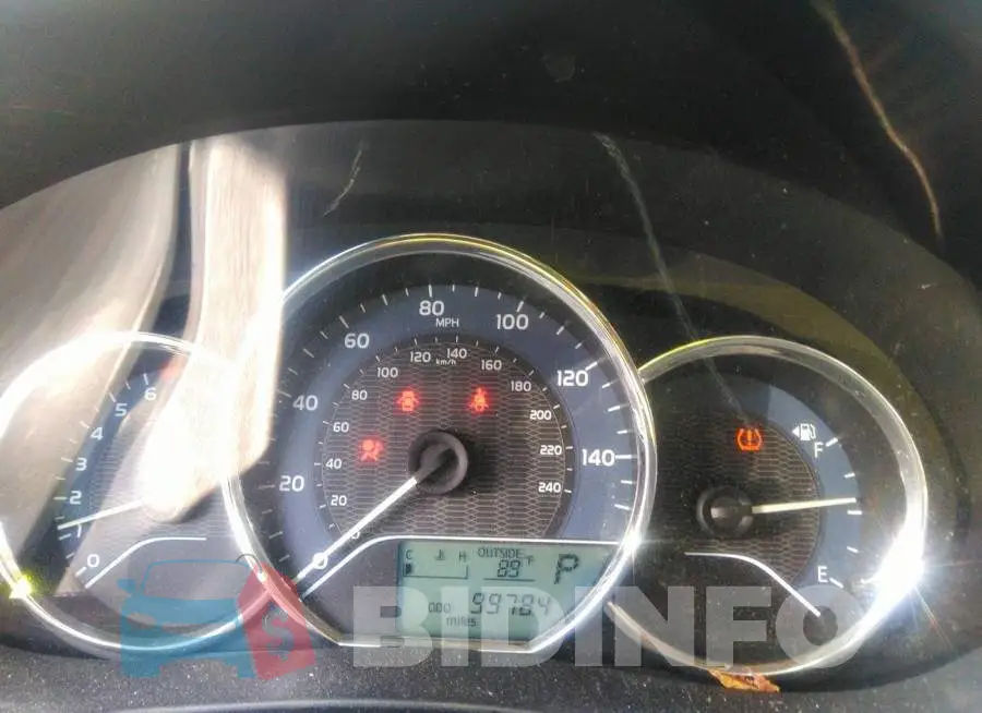 2T1BURHE3FC240563 Photo# 7