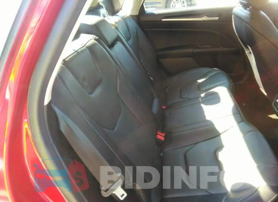3FA6P0RUXLR182098 Photo# 8
