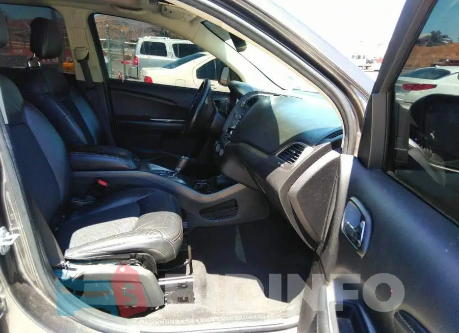 3C4PDCGB0HT613004 Photo# 5