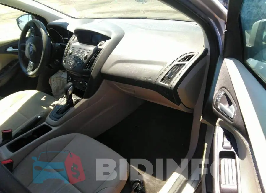 1FADP3F25JL241923 Photo# 5