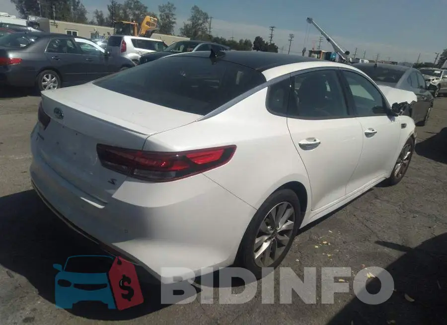 5XXGT4L30JG247005 Photo# 4