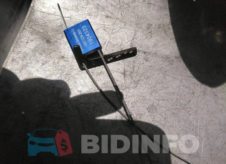 55SWF4KB4FU047832 Photo# 11