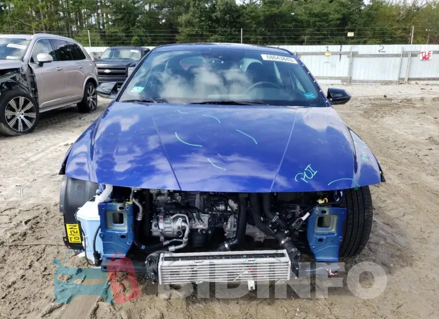 KMHLR4AF9PU379916 Photo# 5