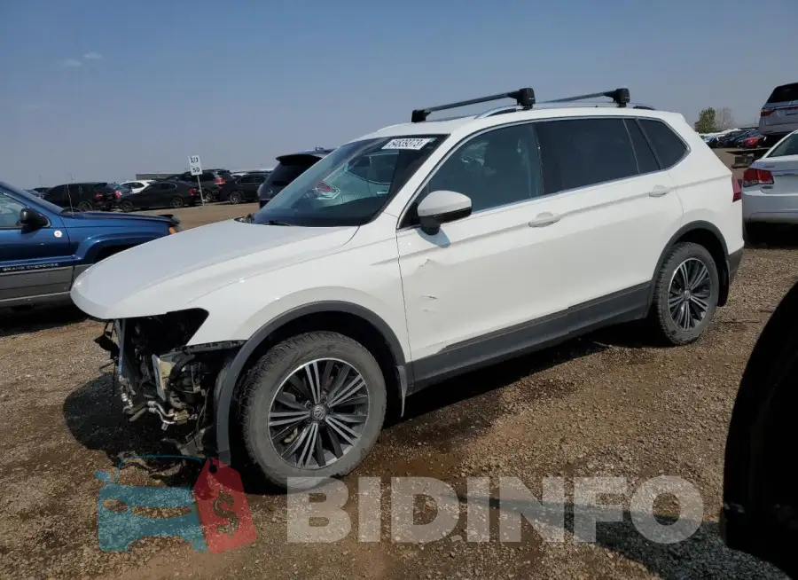 3VV4B7AX2KM173102 Photo# 1