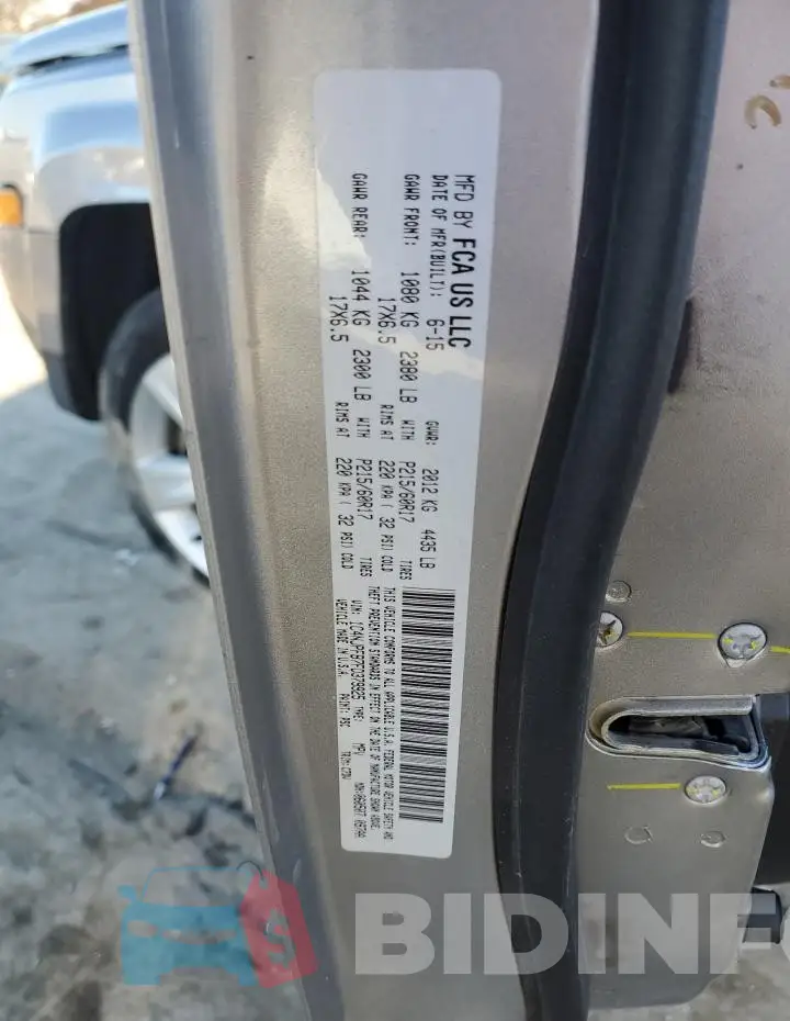 1C4NJPFB7FD379925 Photo# 13