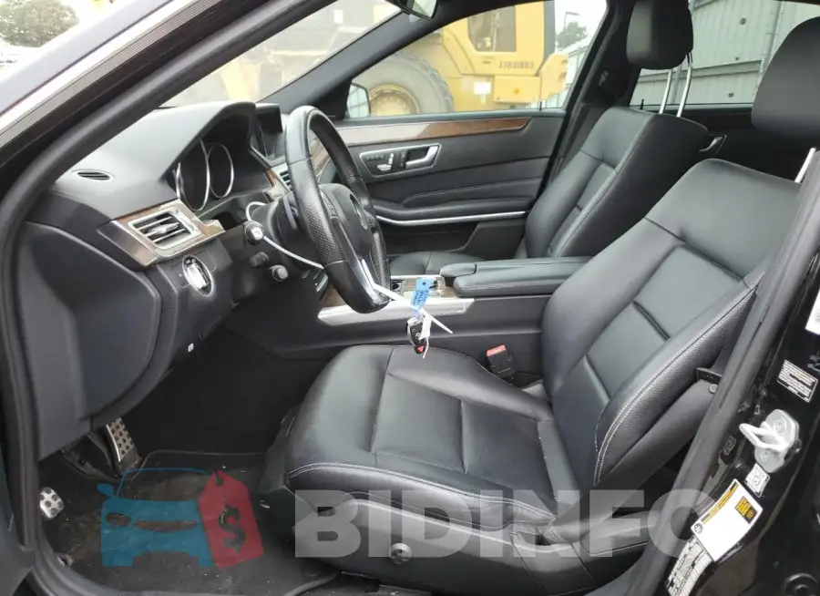 WDDHF8JB4FB139907 Photo# 7
