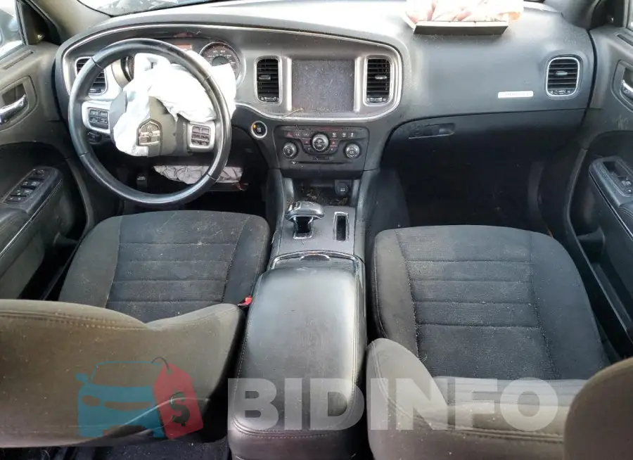 2C3CDXJG7EH135716 Photo# 8