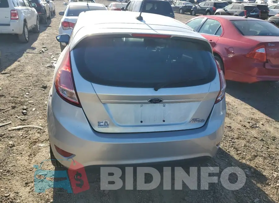 3FADP4TJ0GM193384 Photo# 6