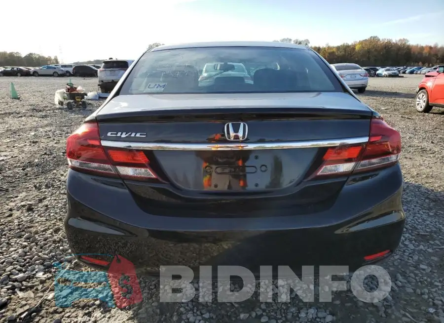 19XFB2F50FE083755 Photo# 6