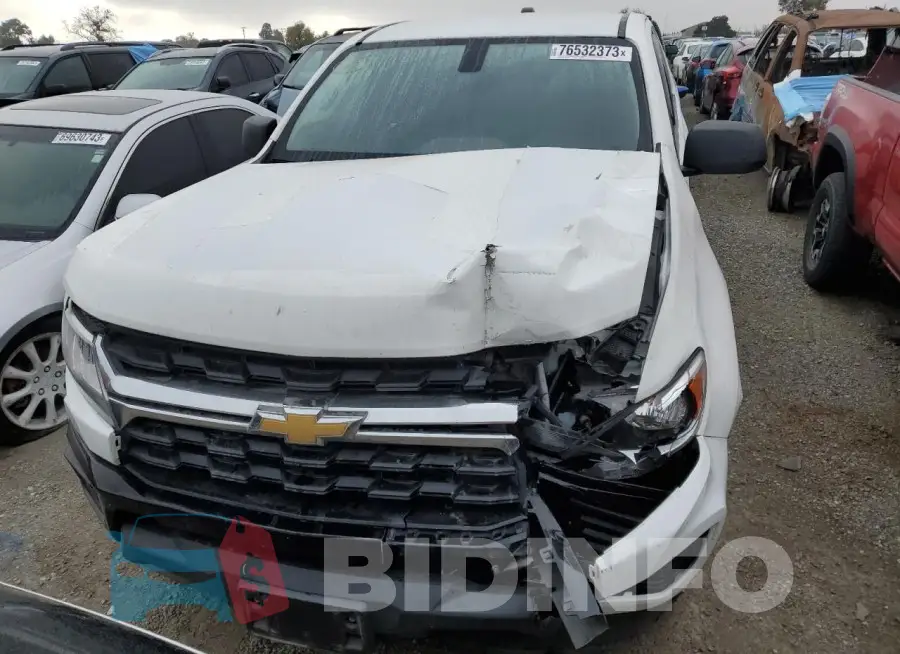 1GCHSBEN0M1132768 Photo# 5