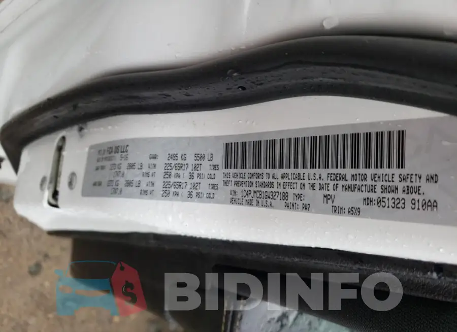1C4PJMCB1GW327188 Photo# 13