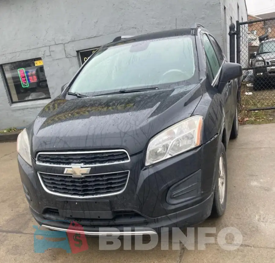 KL7CJRSB4FB225996 Photo# 11