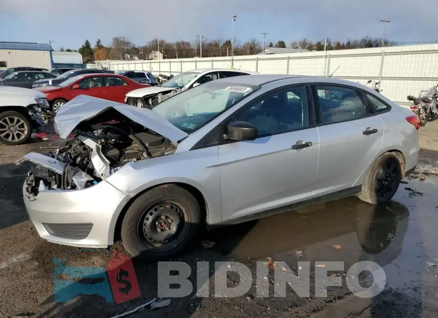 1FADP3E22GL215421 Photo# 1