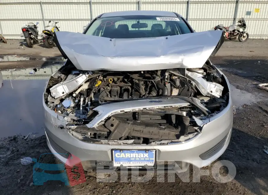 1FADP3E22GL215421 Photo# 5