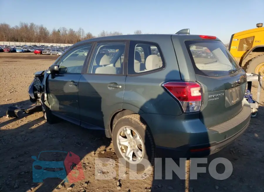 JF2SJAAC6JG590882 Photo# 2
